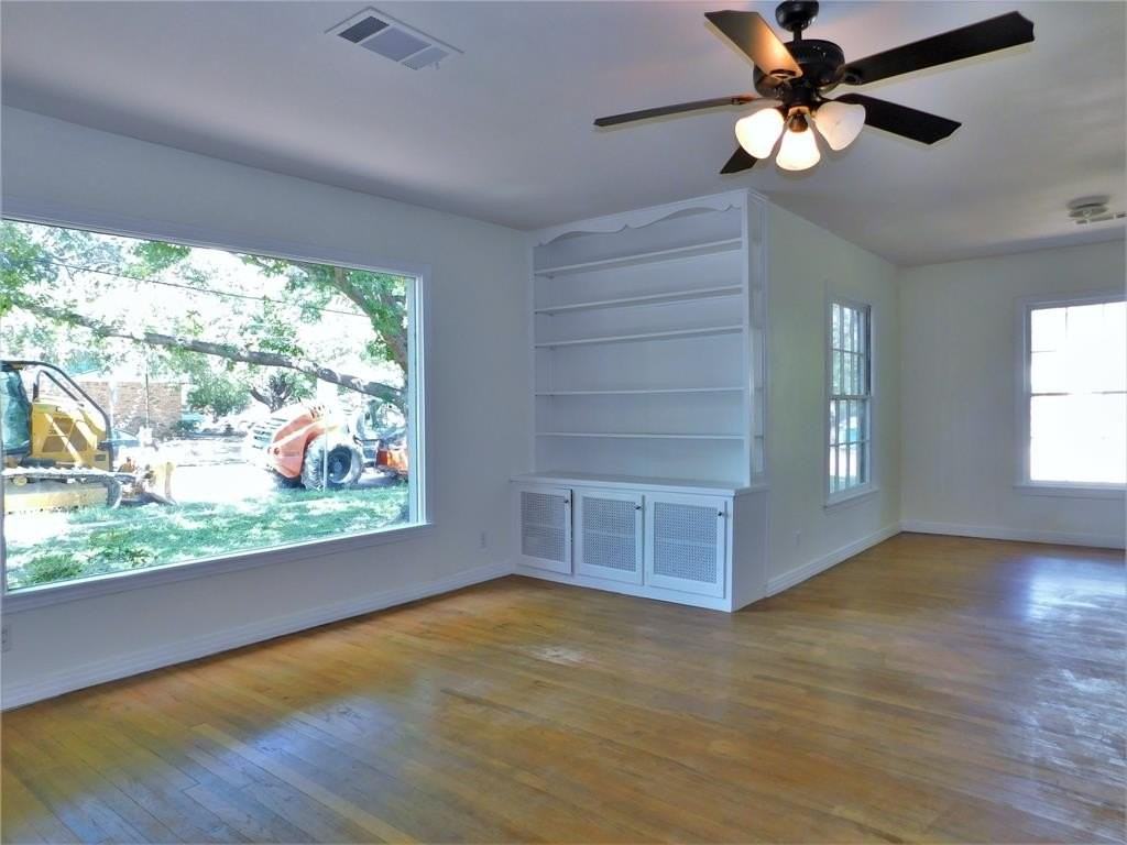 420 Fulton St - Photo 7 of 23