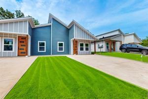 featured image of 707 Fuller St #D