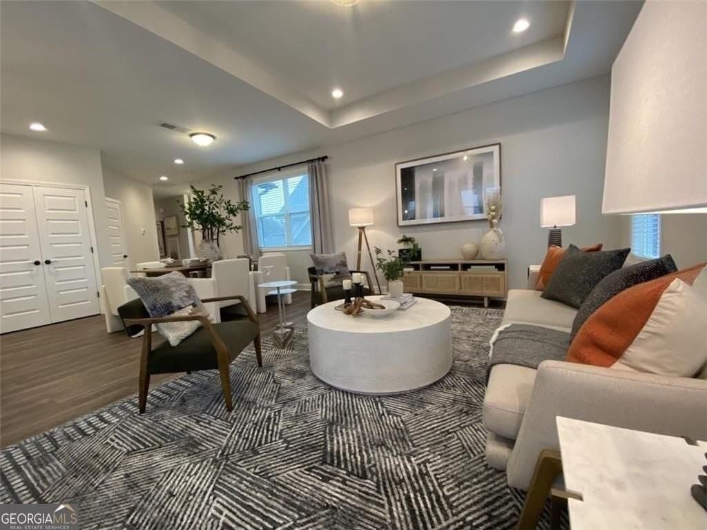 2005 Harvest Pond Cir - Photo 3 of 14