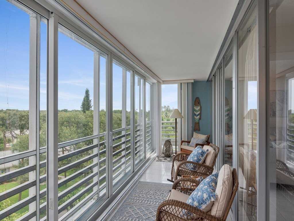 935 E Causeway Blvd #408 - Photo 6 of 25