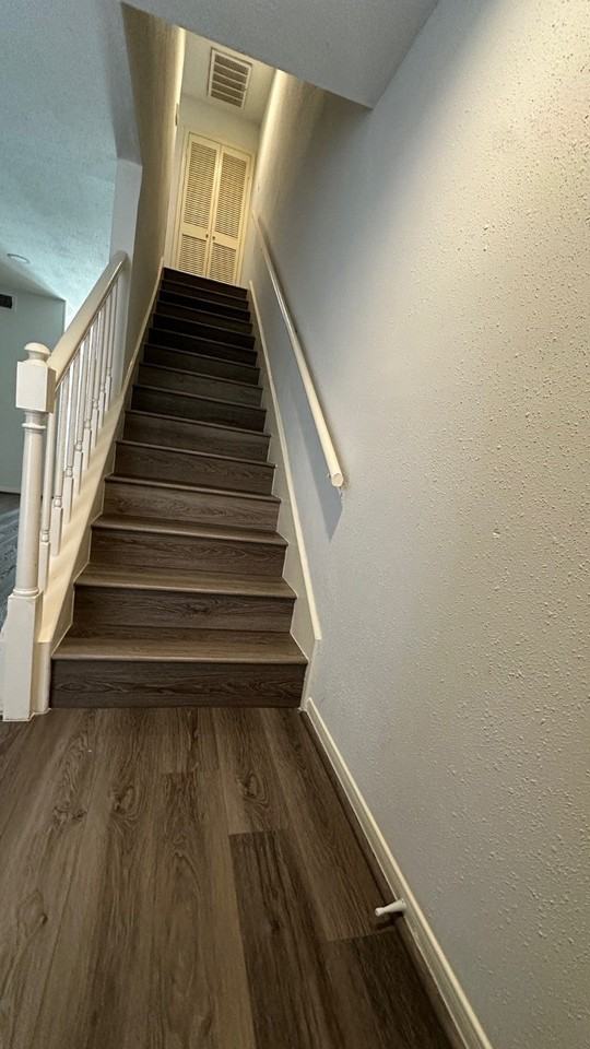 9901 Sharpcrest St - Photo 7 of 19