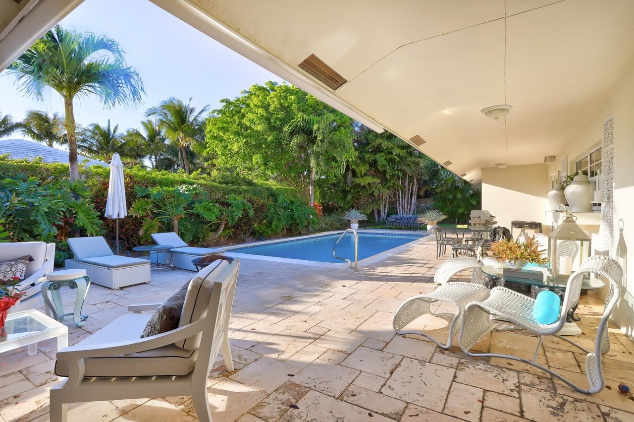 835 Canary Walk - Photo 5 of 42