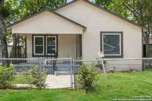 1906 Montezuma St - Photo 1 of 1