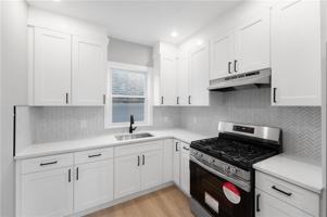 featured image of 735 Broadway #2R