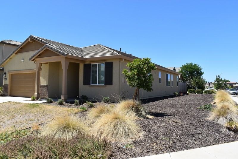 3591 Sunstone Ct - Photo 4 of 43
