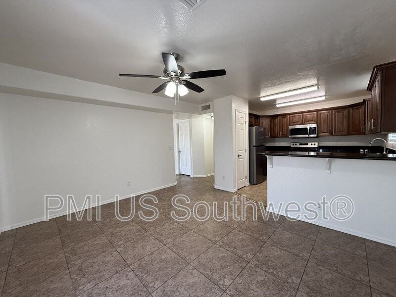 2468 Paseo Cisne - Photo 5 of 45