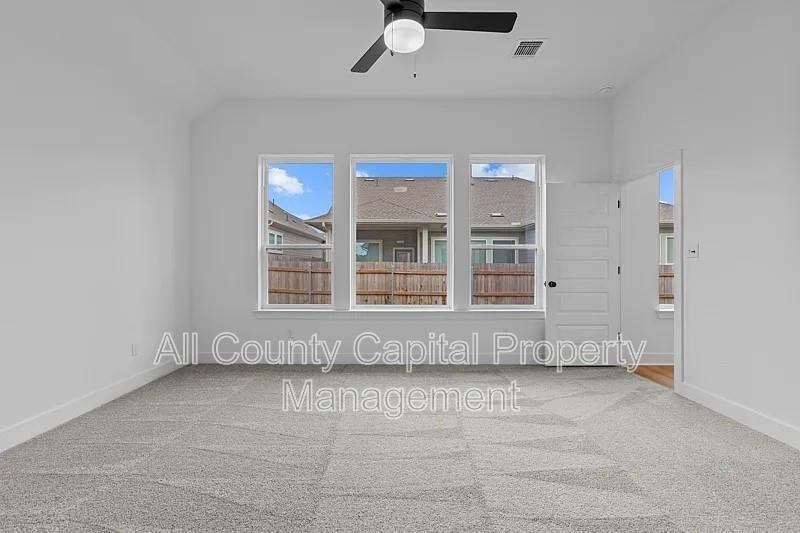 217 Flowering Senna Dr - Photo 6 of 13