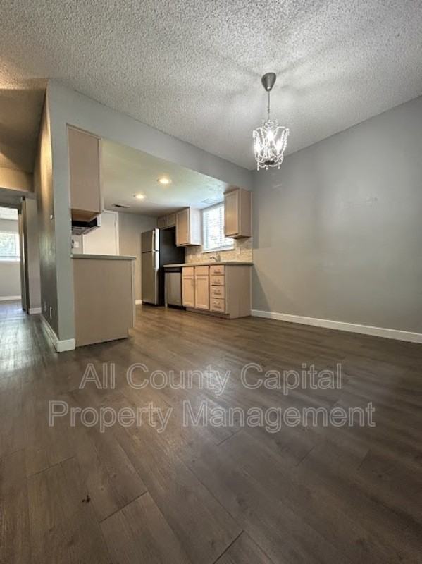 3436 Willowrun Drive #D - Photo 4 of 9