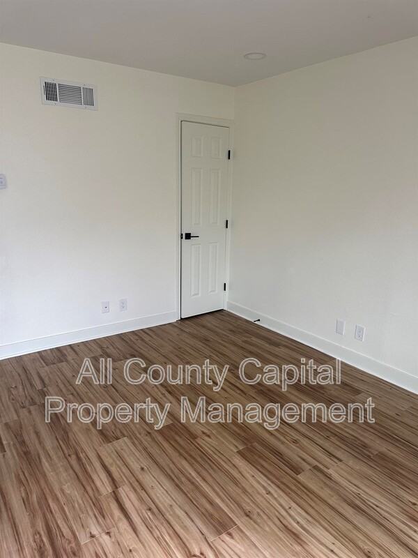 3413 Willowrun Dr #A - Photo 3 of 13