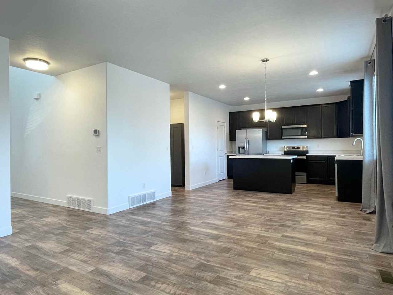 3066 S Red Pine Dr - Photo 6 of 42