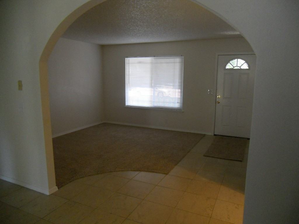 6805 Harlequin Way - Photo 3 of 15