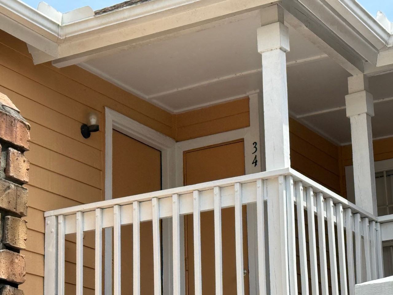 2444 Sweetwater Club Circle - Photo 2 of 19