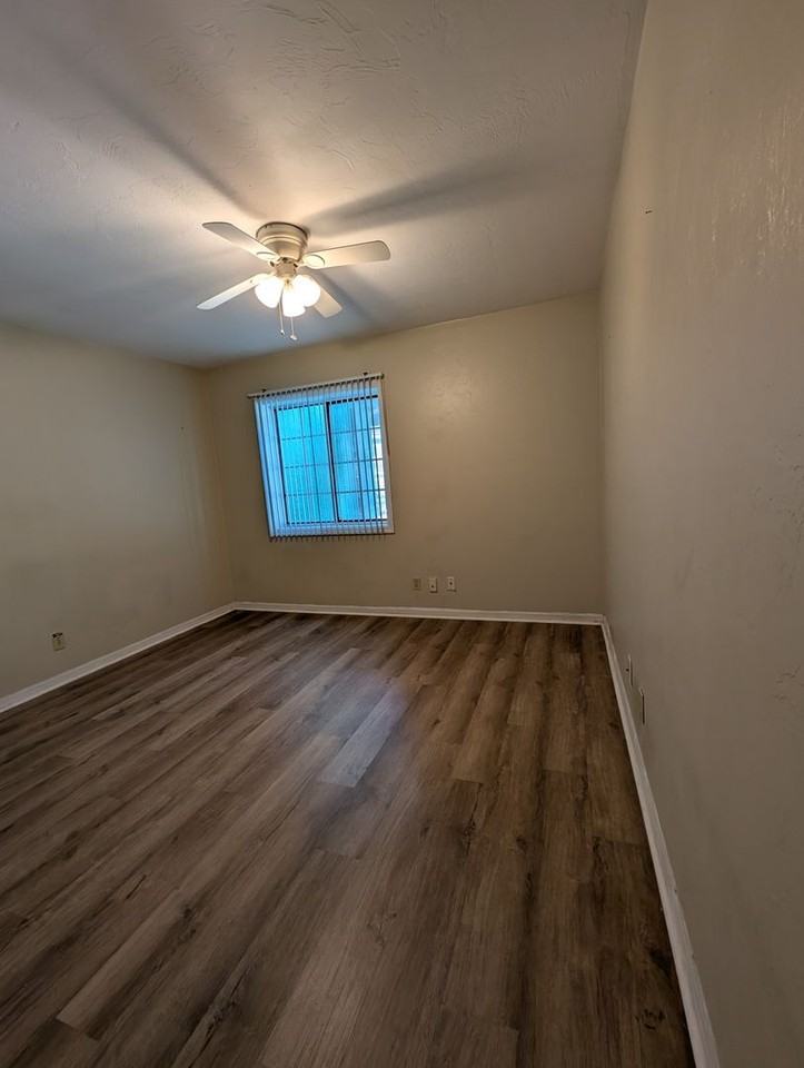 1064 Sw 14th Ave #D - Photo 6 of 16