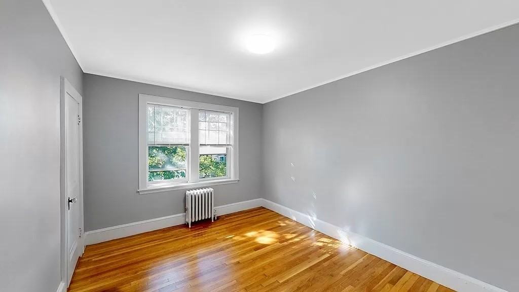 20 Concord Ave - Photo 3 of 8