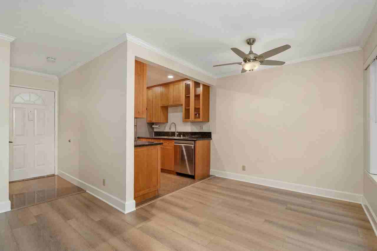 8666 Via Mallorca - Photo 3 of 10