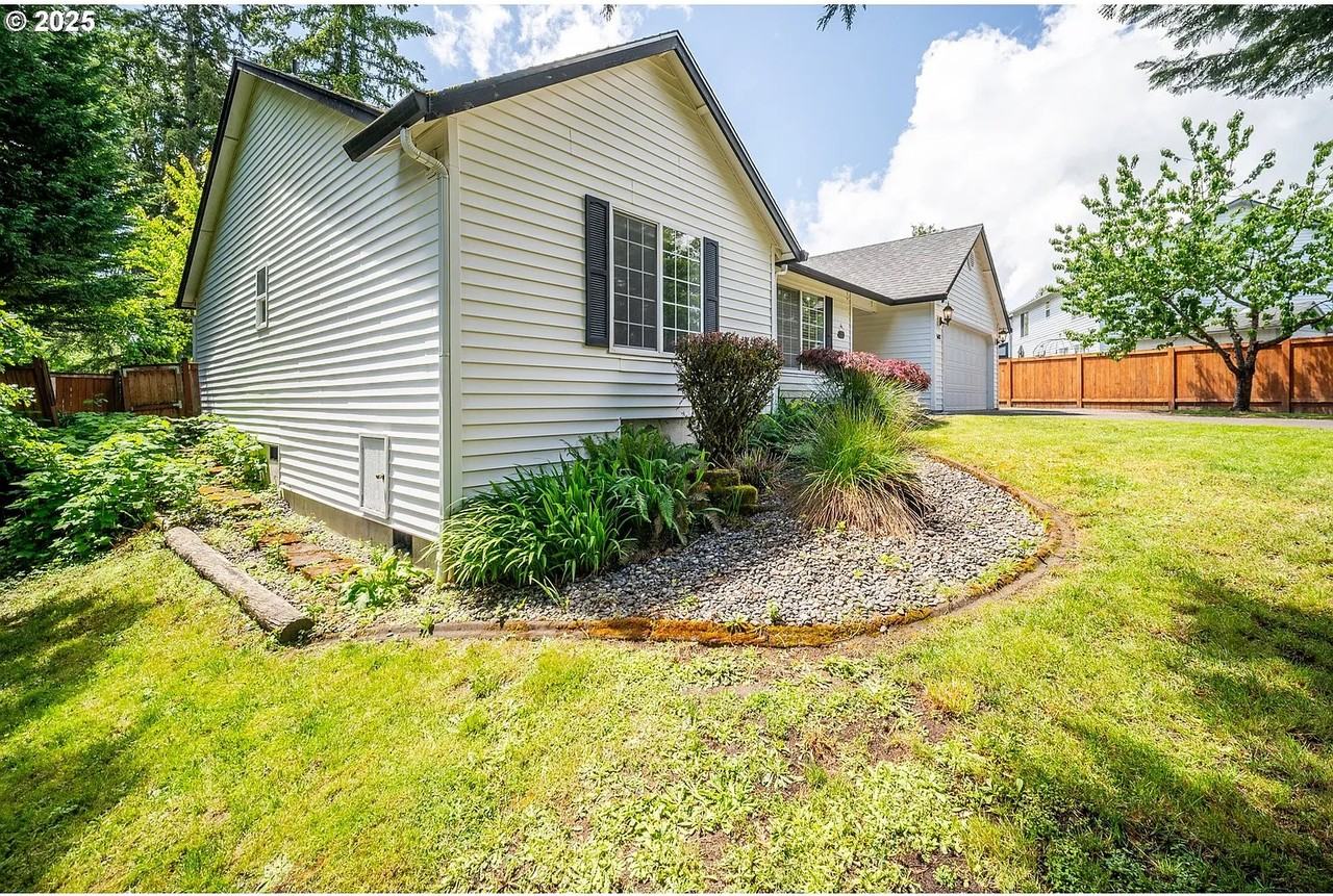 1602 Ne 16th Ct - Photo 3 of 17