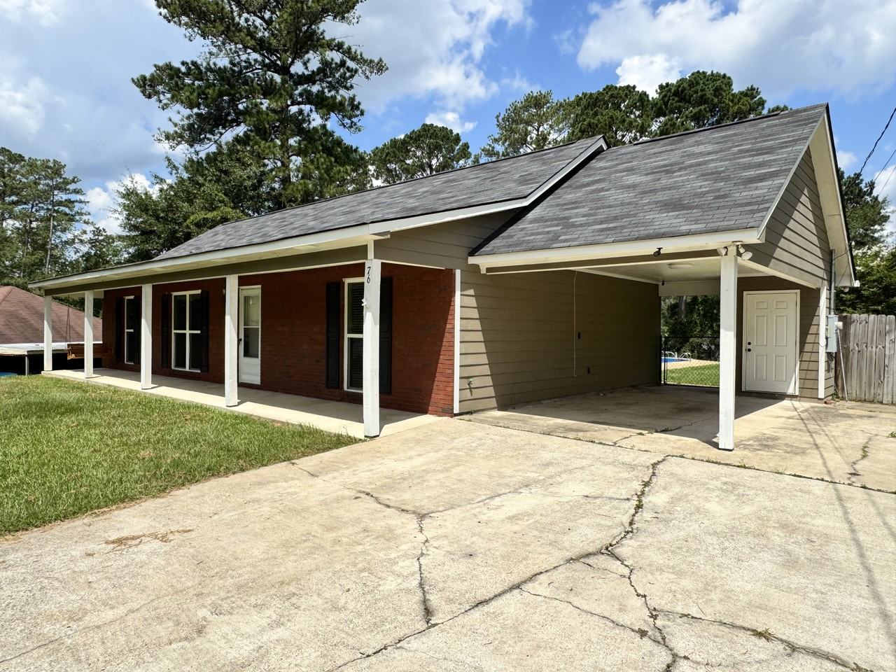 76 Lee Rd - Photo 2 of 26