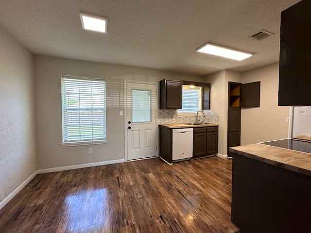 114 Wildcat Dr - Photo 3 of 10