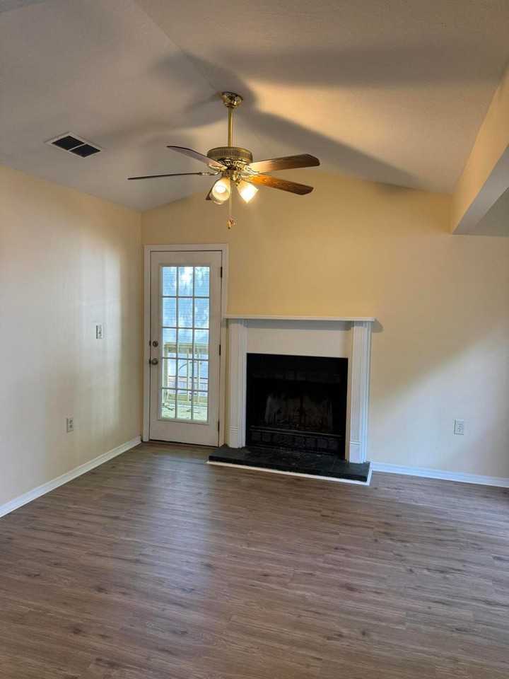 65 Hickory Knoll - Photo 2 of 6