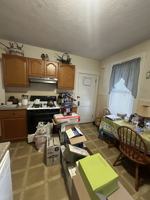 featured image of 76 Turner St #1