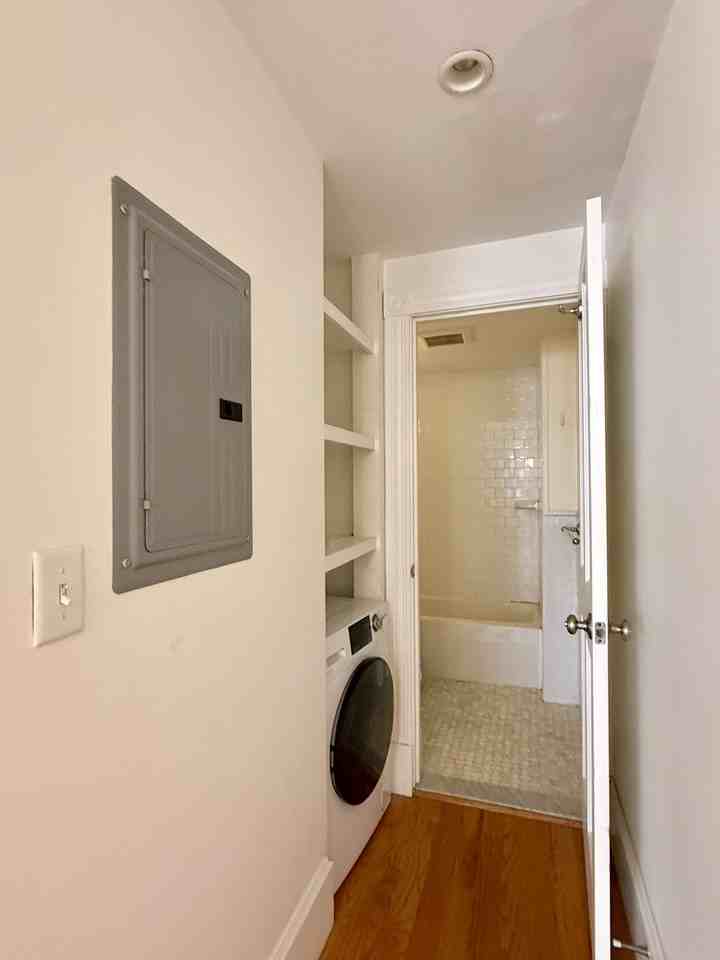 247 Newbury St #2B - Photo 7 of 14