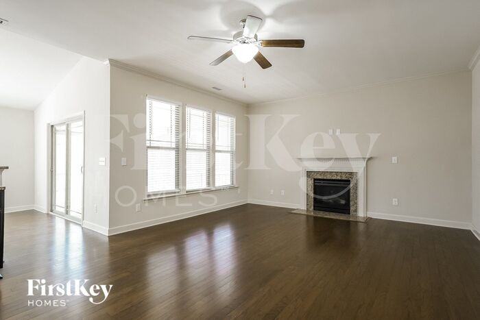 148 Anderby Dr - Photo 3 of 15