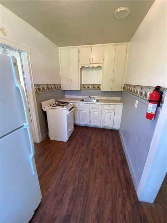 238 Watson Street #B - Photo 4 of 9