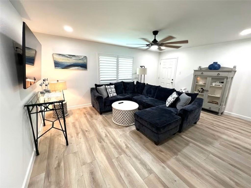 1601 Ocean Dr Apt 1 #1 - Photo 5 of 31