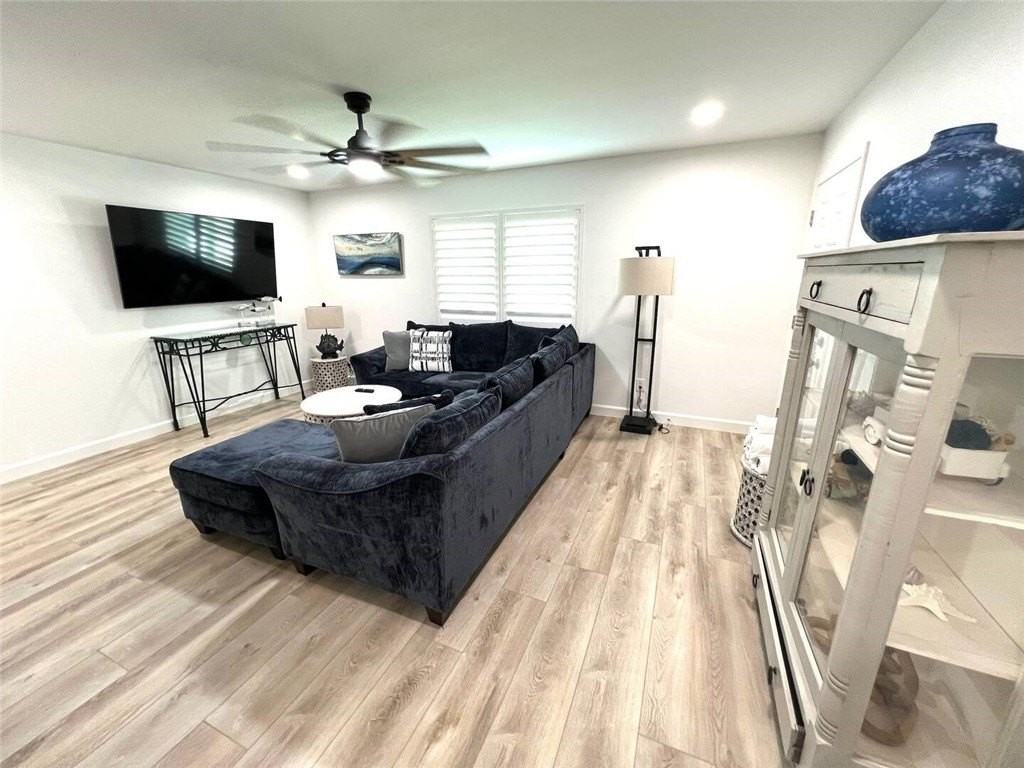 1601 Ocean Dr Apt 1 #1 - Photo 6 of 31