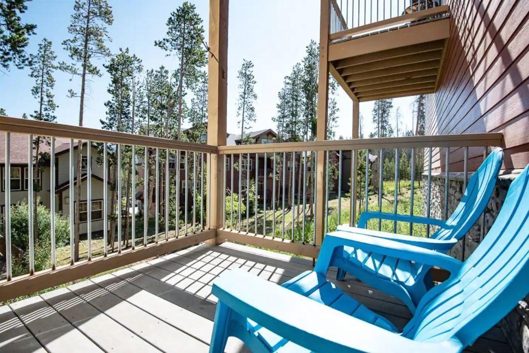 180 Spinner St - Photo 3 of 14