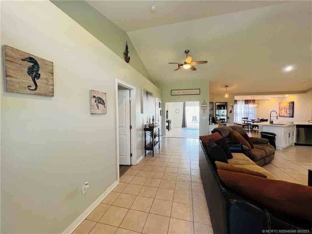 1309 Carlton Ct - Photo 3 of 50