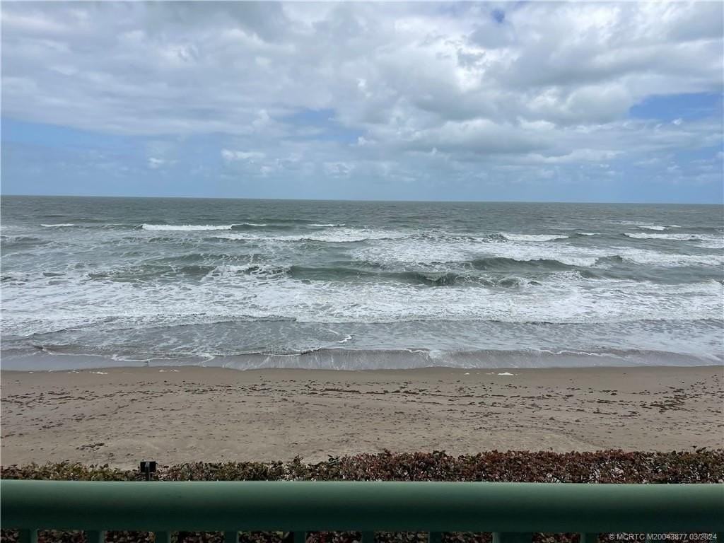 8600 S Ocean Dr Apt 303 #303 - Photo 5 of 37