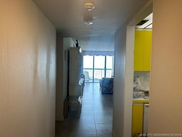 9900 S Ocean Dr #704 - Photo 2 of 35