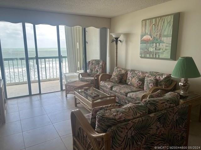 9900 S Ocean Dr #704 - Photo 4 of 35