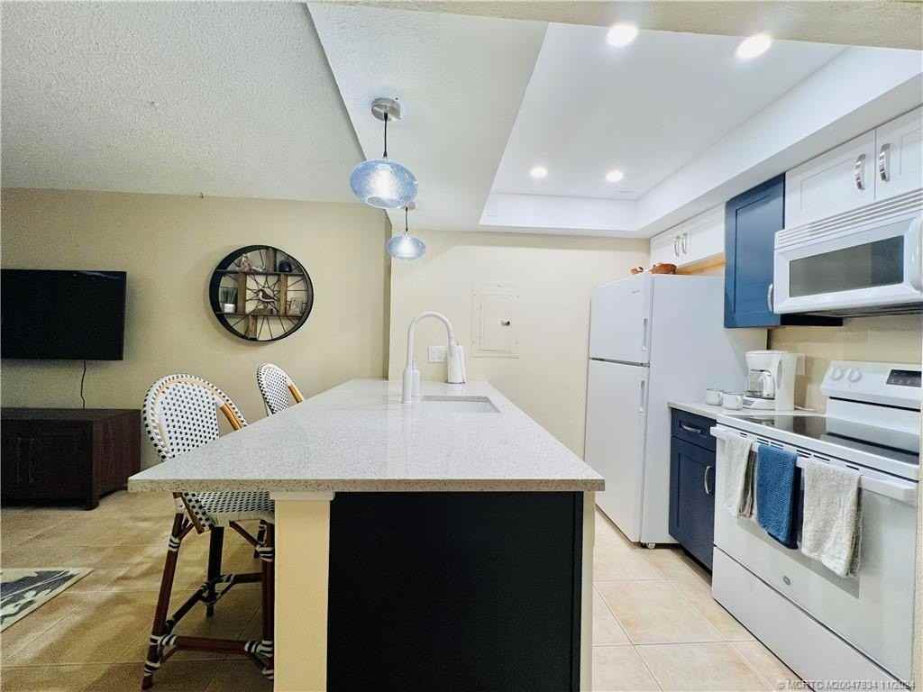 9800 South Ocean Drive #211 - Photo 3 of 50