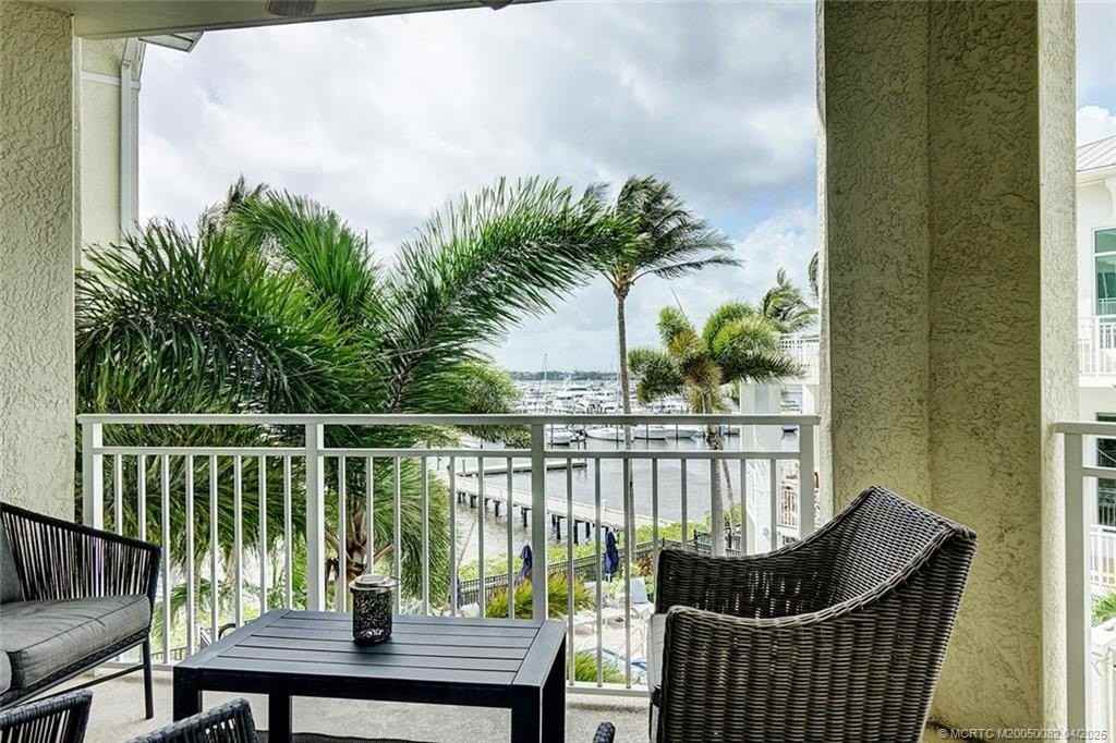 975 Nw Flagler Ave Apt 306 #306 - Photo 3 of 50