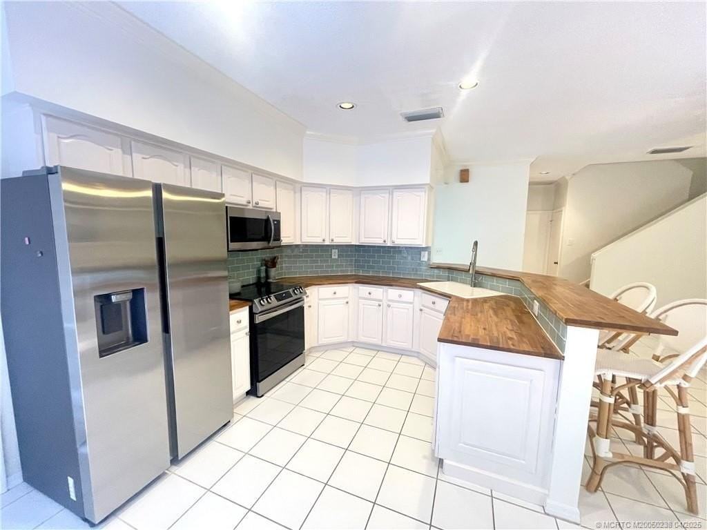 2033 Staysail Ln - Photo 6 of 31