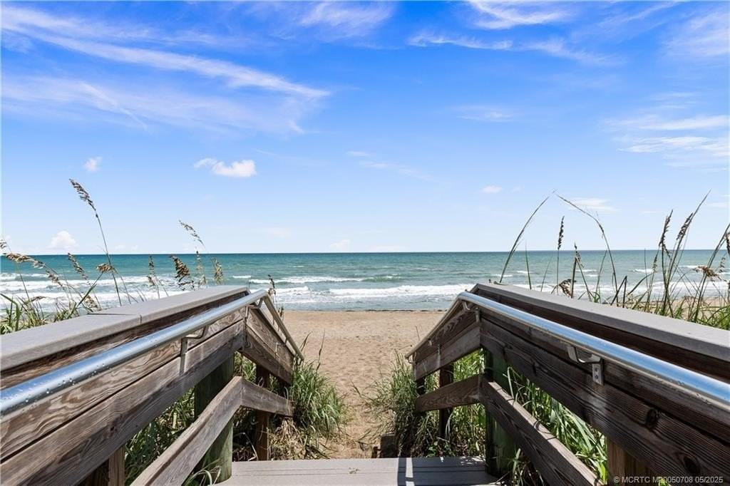 9960 S Ocean Dr Ph 5 #PH5 - Photo 2 of 35