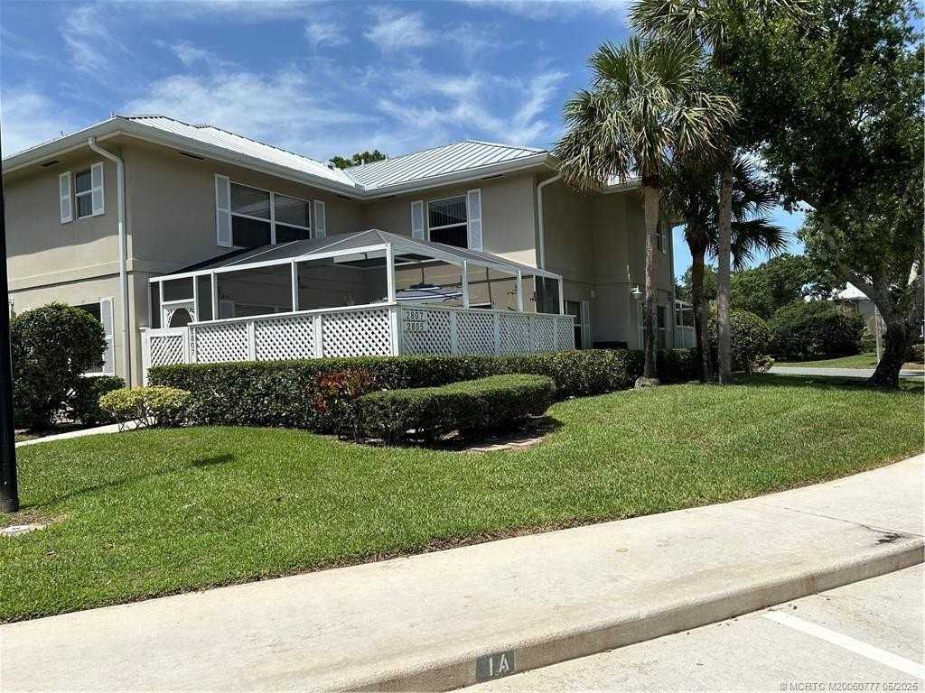 2807 Sw Lakemont Pl Unit 1 #1D