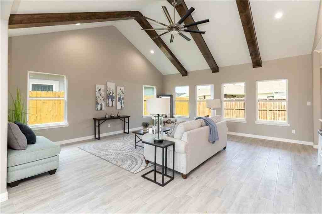 10342 E Stone Creek Dr - Photo 3 of 19