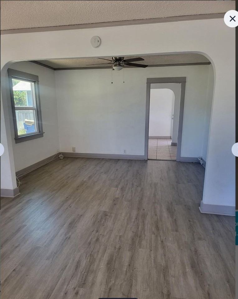 207 N 5th St - Photo 4 of 4