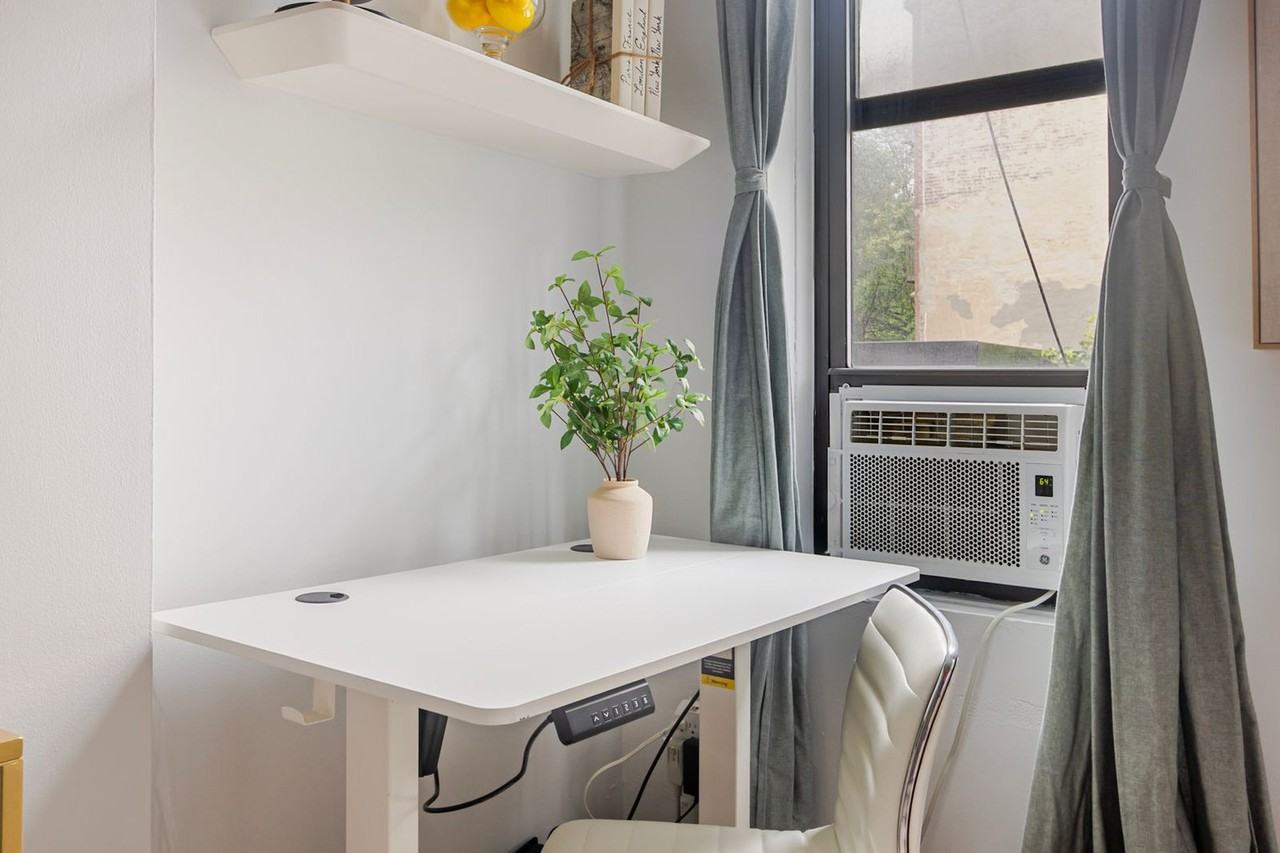 765 Washington St #1055582P - Photo 6 of 12