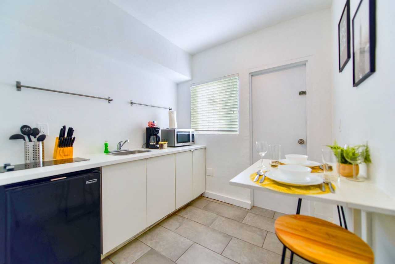 515 Ne 82nd St #1022248P - Photo 6 of 12