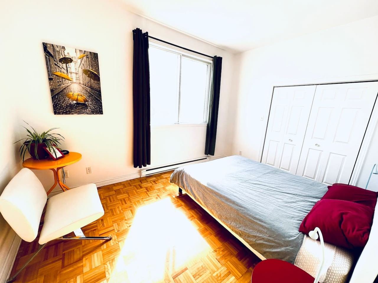 4846 Rue Sainte-Catherine E #1228880P - Photo 3 of 21