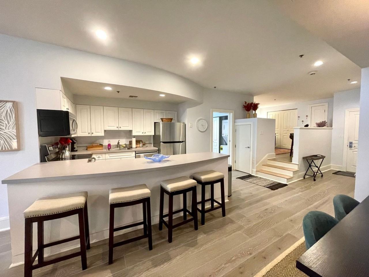 1393 Washington St #1237992P - Photo 5 of 14