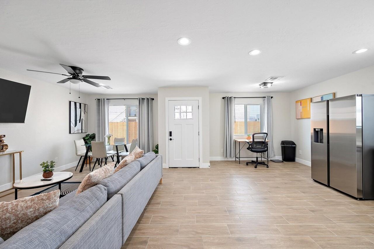 1801 E Raymond St #1244347P - Photo 5 of 27