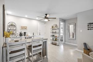 featured image of 366 W Osceola Ln