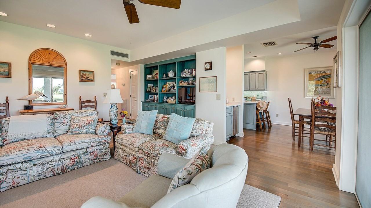 38 Leeward Ct #1253397P - Photo 5 of 34