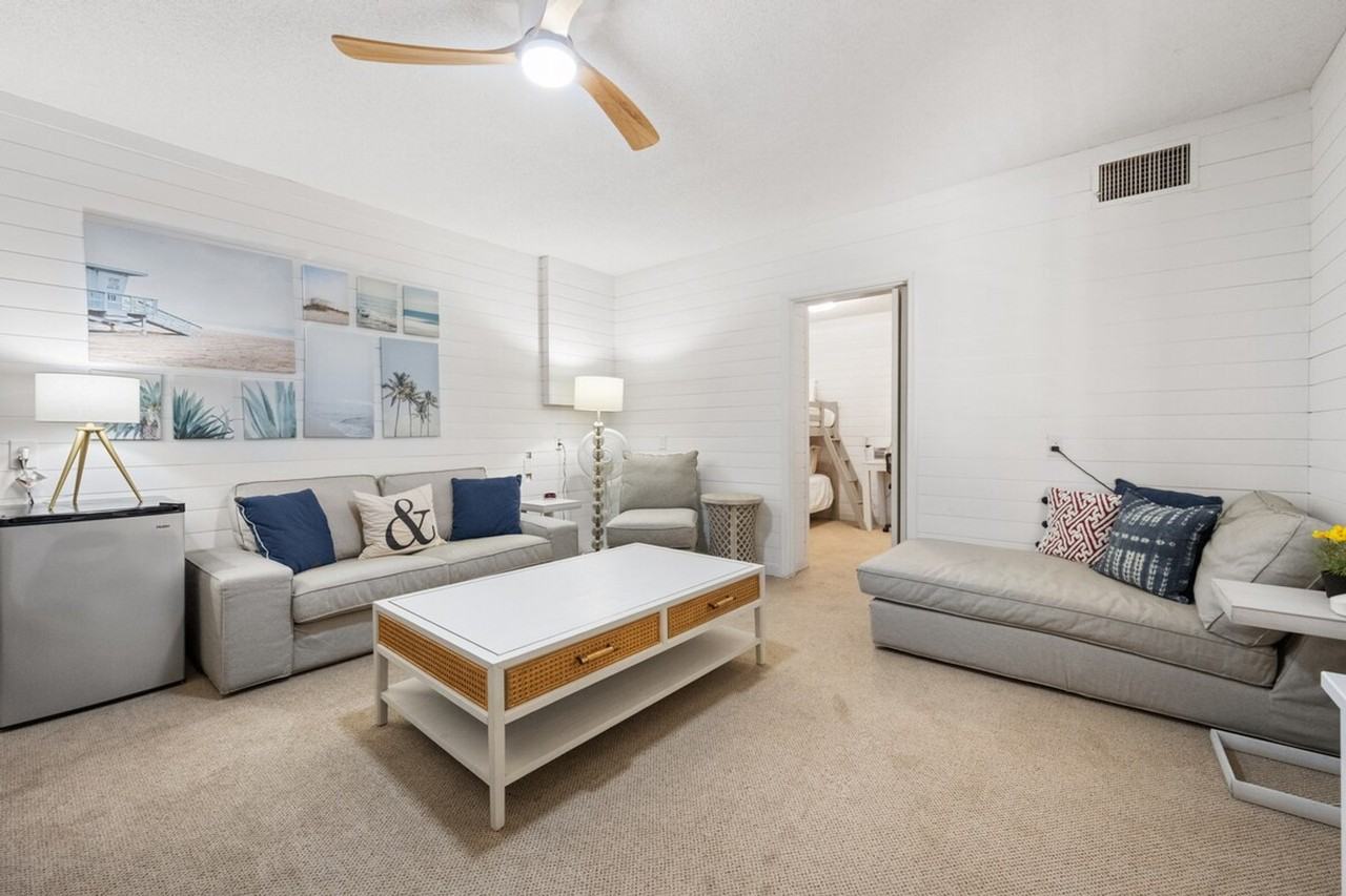 409 Debordieu Boulevard - Photo 4 of 59