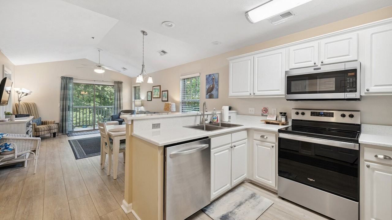 562 Blue Stem Dr #1253496P - Photo 4 of 29